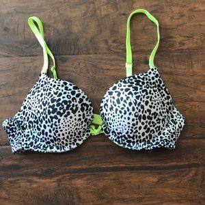 Victoria’s Secret bra